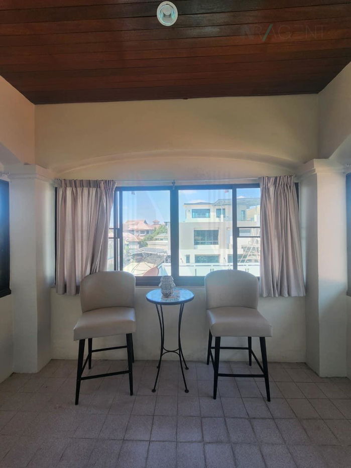 picture 📌 For Sell House EVERGREEN CITY 2-story 3 bedroom 3 bathroom - 7/8