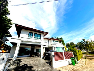 บ้านเดี่ยวให้เช่า : ต้อนรับต่างชาติ คฤหาสน์ RIS รามคำแหง164 ให้เช่า 5นอน เฟอร์ เ โรงเรียนนานาชาติ ครื่องใช้ไฟฟ้า 6น้ำ 150 ตรว เพอร์เฟค โลตัสสุขาภิบาล3 บิ๊กซี