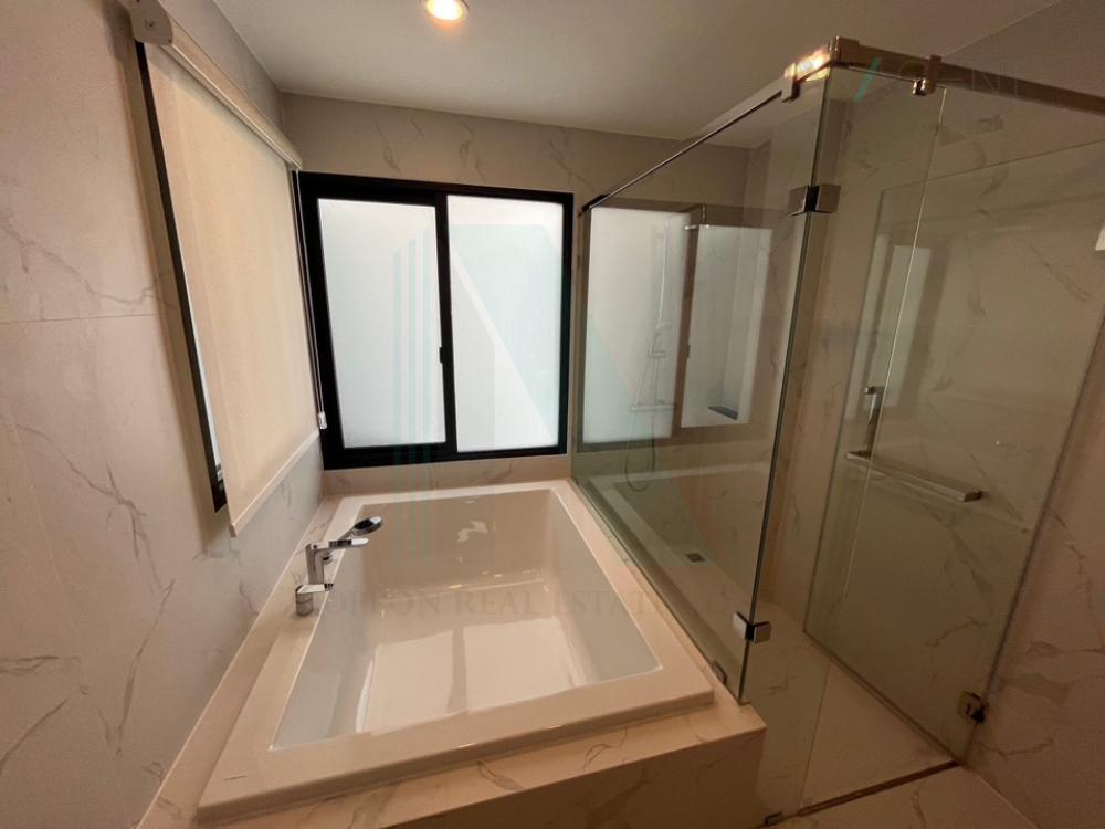 picture 📌 For Rent Town house BAAN KLANG MUANG CLASSE SUKHUMVIT 77 3-story 3 bedroom 4 bathroom - 8/8