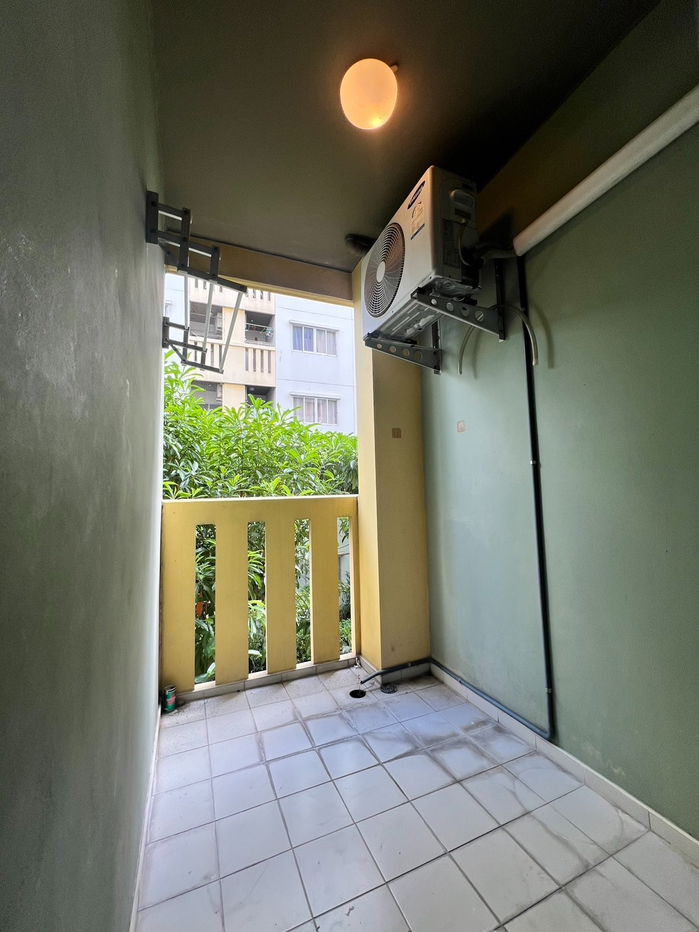 รูป ห้องรีโนเวทใหม่!! ให้เช่าราคาถูก!!! ลุมพินี คอนโดทาวน์ รัตนาธิเบศร์ อาคาร A1 ชั้น 2 ห้อง 28.5 ตร.ม. เฟอร์ครบ เครื่องใช้ไฟครบ เข้าอยู่ได้เลย - รูปที่ 6/8