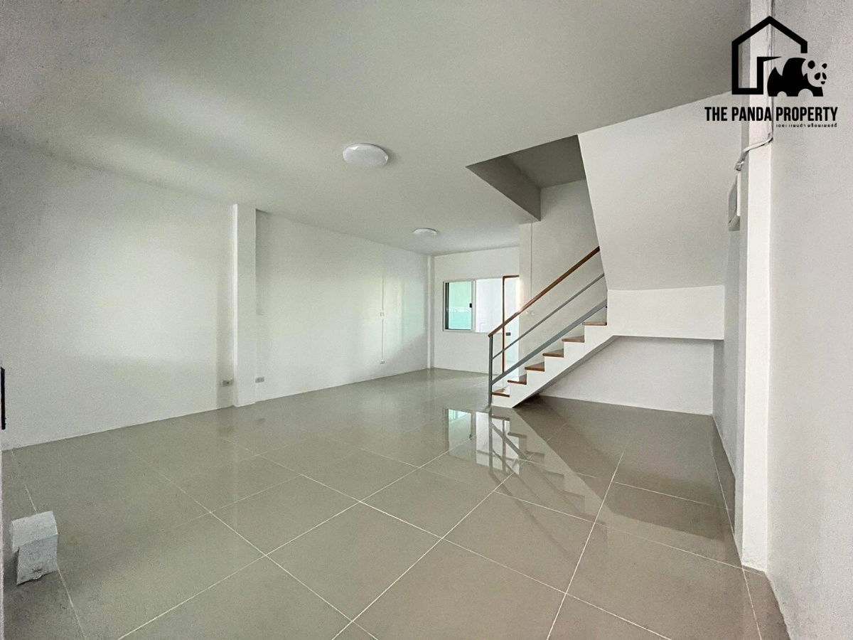 รูป หมู่บ้านมะลิวัลย์ ซอยวโรชา บางบ่อ - รูปที่ 3/10