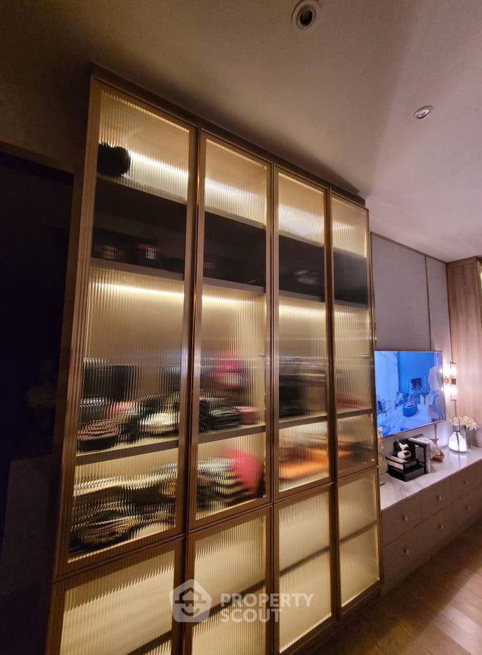 รูป คอนโด 2-ห้องนอน ที่ แมกโนเลียส์ วอเตอร์ฟรอนท์ เรสซิเดนซ์ ใกล้ BTS สะพานตากสิน (ID 2277754) - รูปที่ 20/21