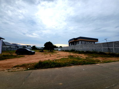 Land for sale : Land in Pattaya Soi thungklom, Size3320sq.m.