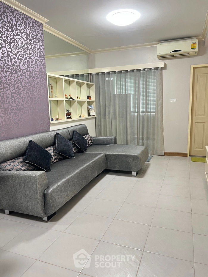 picture 1-BR Condo at Supalai Park Kaset near BTS Kasetsart University (ID 2278178) - 4/10