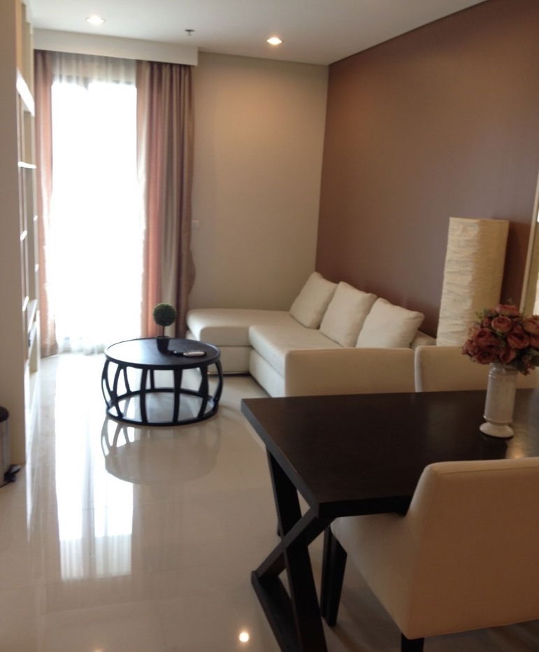 รูป วิลล่า อโศก  ชั้น 28 48.25 ตร.ม. 1 ห้องนอน 1 ห้องน้ำ - รูปที่ 2/10