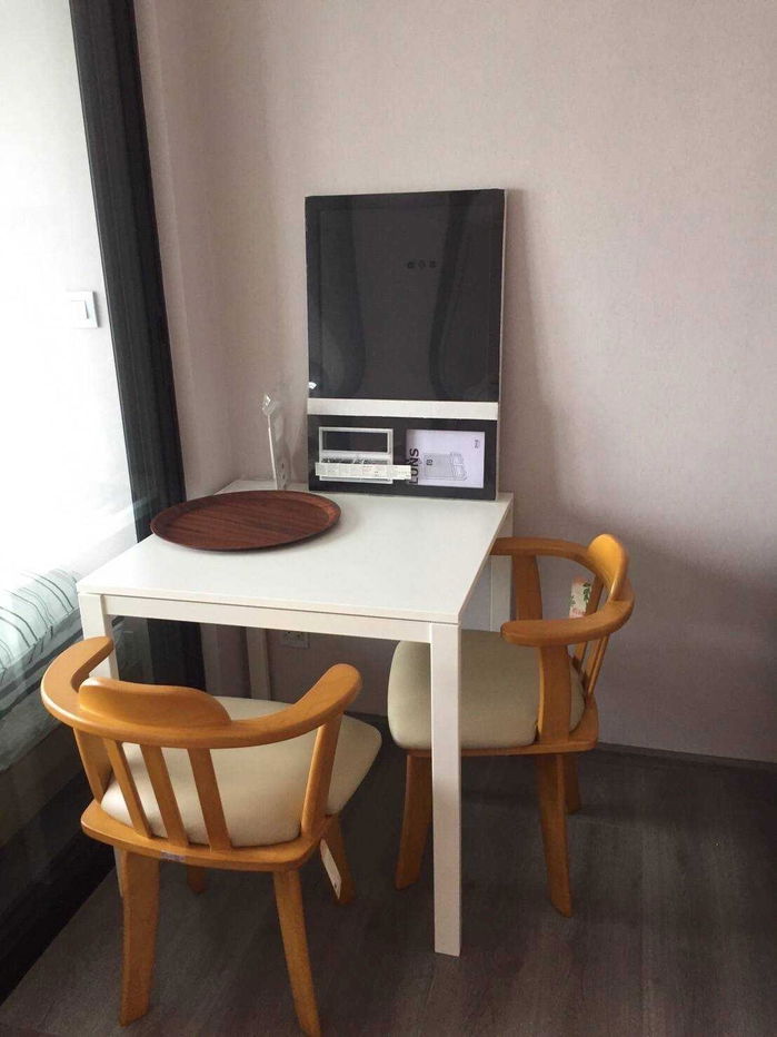 รูป คอนโด The Politan Rive มีเครื่องซักผ้า / Line:@forucondo - รูปที่ 4/7