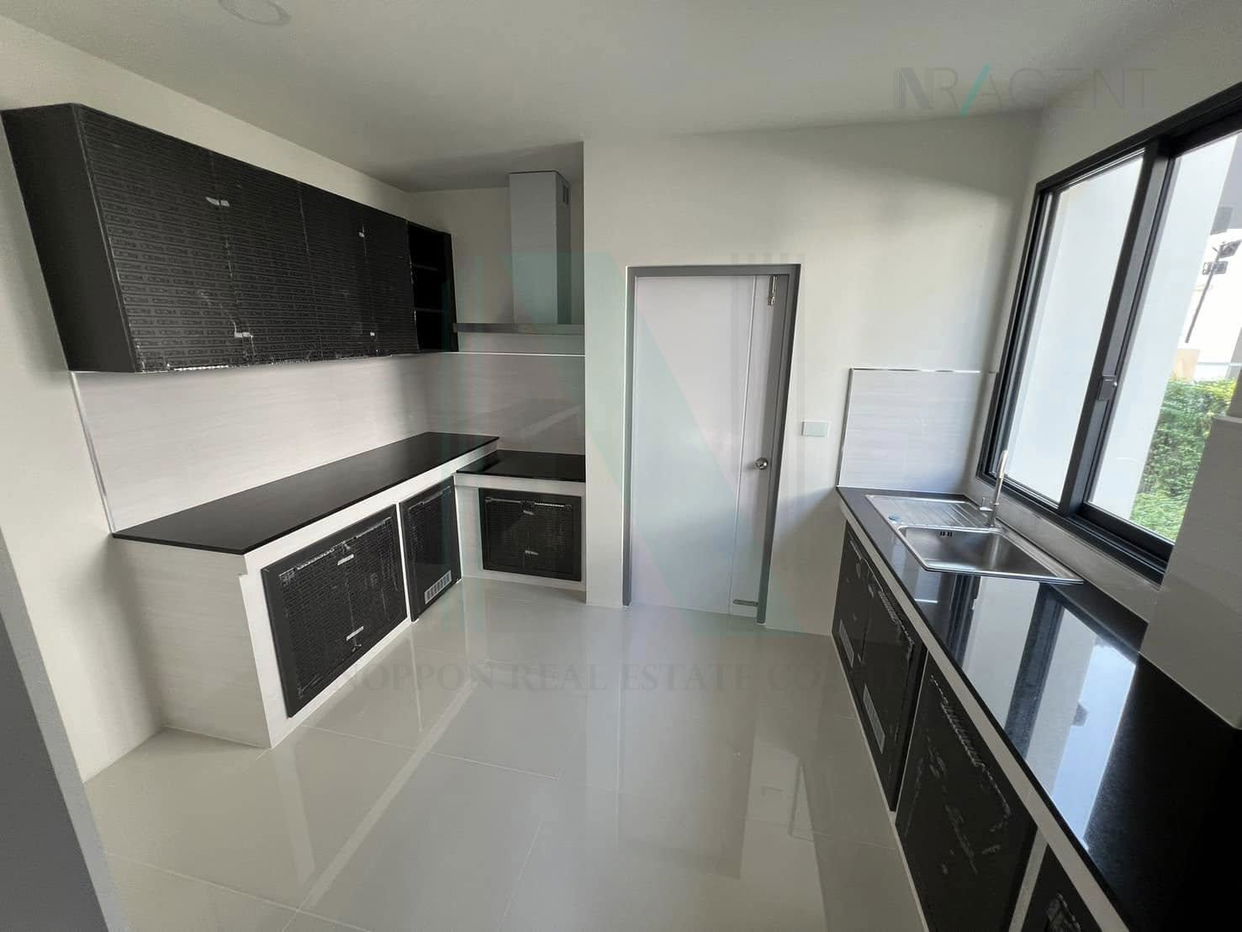 picture 📌 For Sell House THE CITY RAMINTRA-WONGWAEN 2-story 4 bedroom 5 bathroom - 5/8