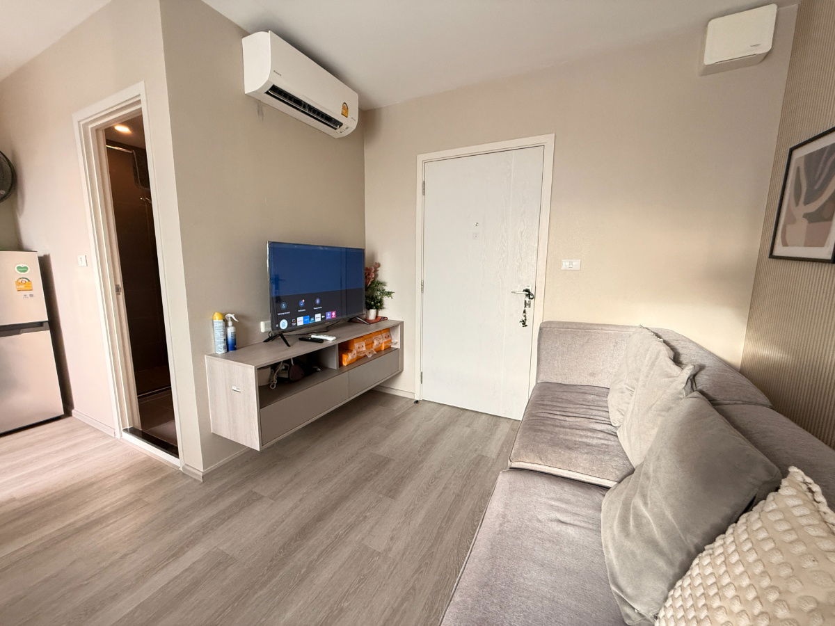 picture Studio Room to Rent in Elio Sathorn-Wutthakat - 4/42