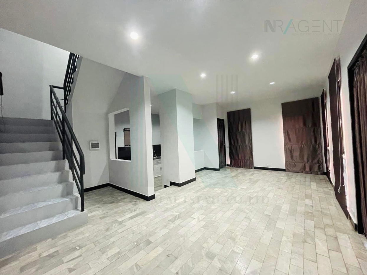รูป 📌 ขายบ้านแฝด โครงการ บ้านแสงอรุณ 3 ชั้น 3 ห้องนอน 3 ห้องน้ำ - รูปที่ 4/8