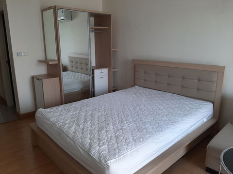 Condo for Rent Near BTS Onnnut 500 M.