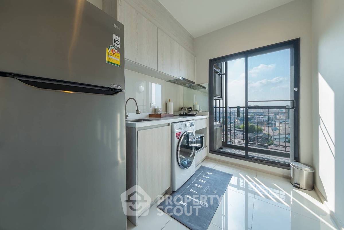 picture 2-BR Condo at Life Sukhumvit 48 near BTS Phra Khanong (ID 2243145) - 4/7