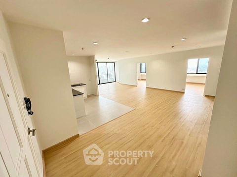 คอนโด 2-ห้องนอน ที่ ริเวอไรน์ เพลส ใน สวนใหญ่ (ID 2278442)
