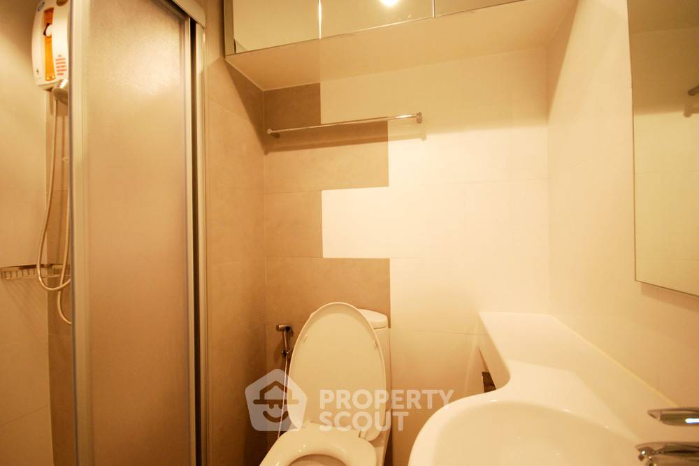 picture 1-BR Condo at Lumpini Place Ratchayothin near BTS Ratchayothin (ID 303809) - 3/4
