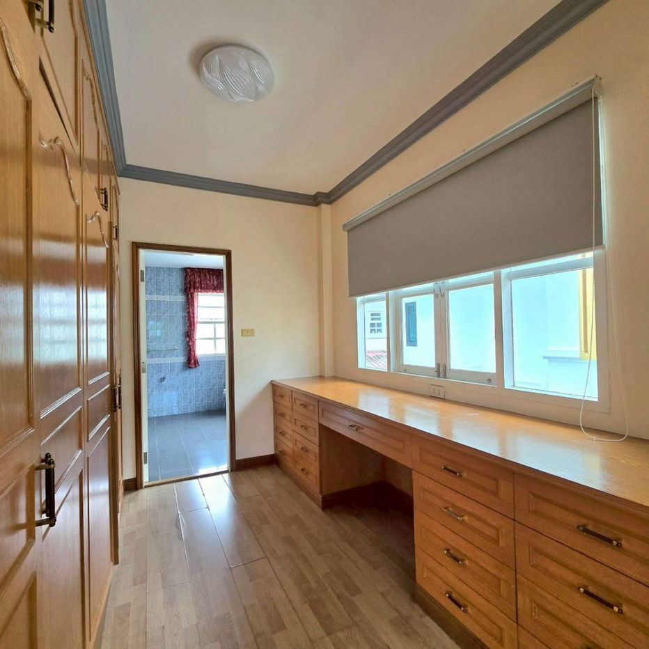 รูป Land & House @ Chalong WR-03671 - รูปที่ 8/12