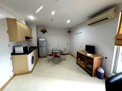 Condos for rent : 💥CP-8599💥Pathumwan Resort 👉Line : @rangrak