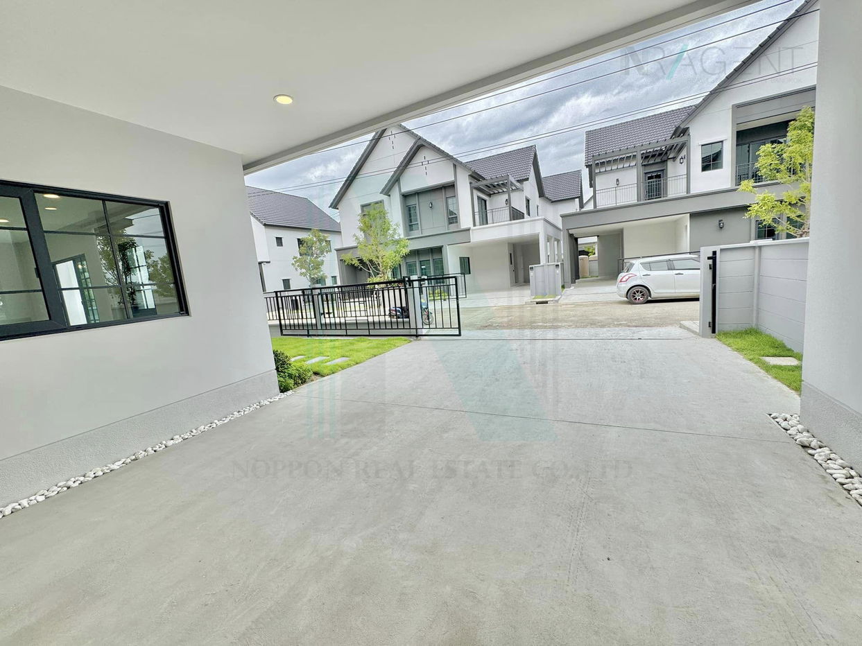 picture 📌 For Sell House CENTRO BANGNA 2-story 4 bedroom 5 bathroom - 2/8