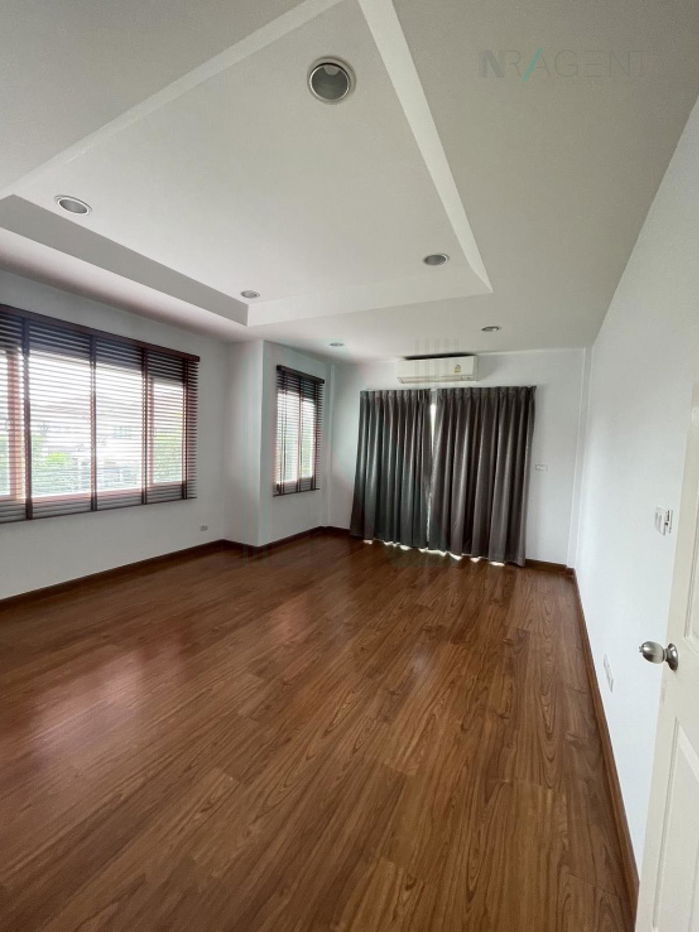 รูป 📌 ขายบ้านเดี่ยว โครงการ เดอะ เซนโทร รัตนาธิเบศร์ 2 ชั้น 3 ห้องนอน 3 ห้องน้ำ - รูปที่ 7/8