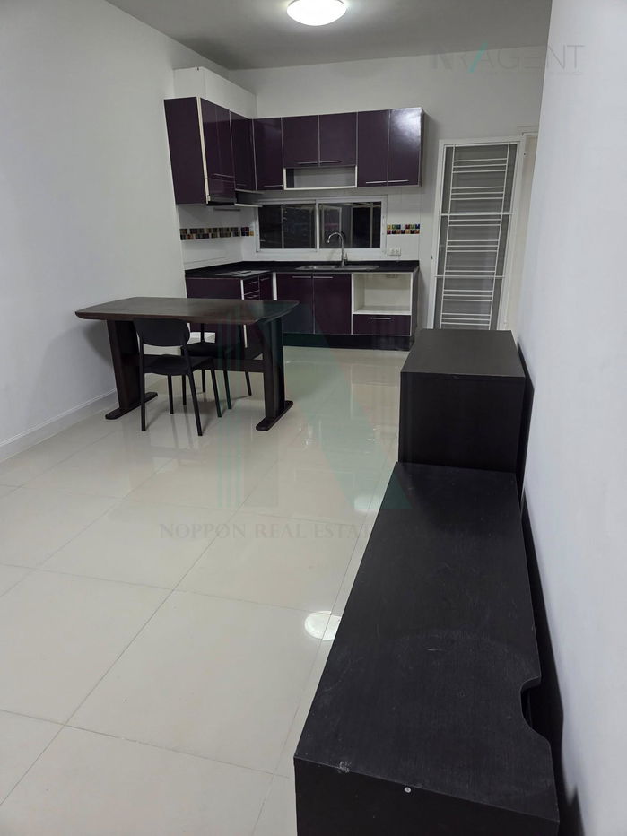 picture 📌 For Rent 2-story Townhouse THE COLORS LEISURE BANGNA KM.8 3 bedroom 2 bathroom - 2/8