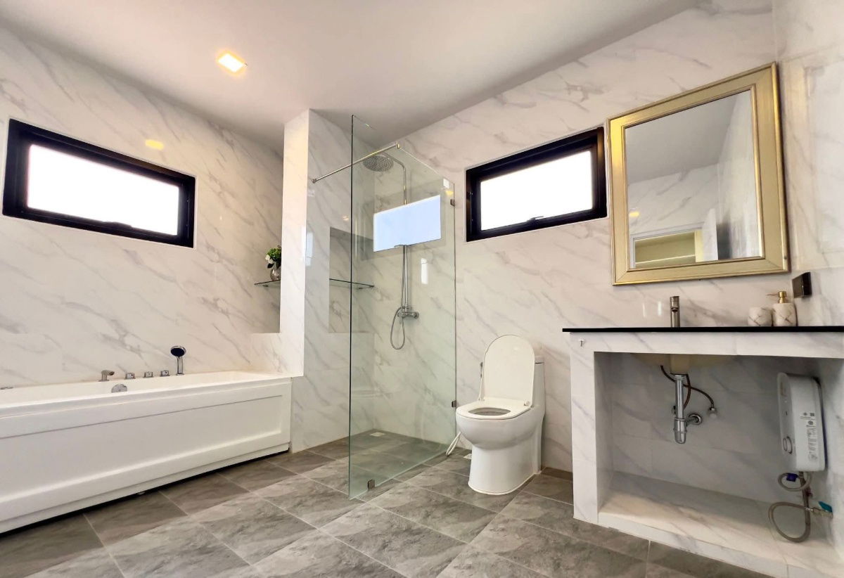 picture New Modern Style House in Huay Yai near Sukhumvit and Huay Yai Market - 14/19