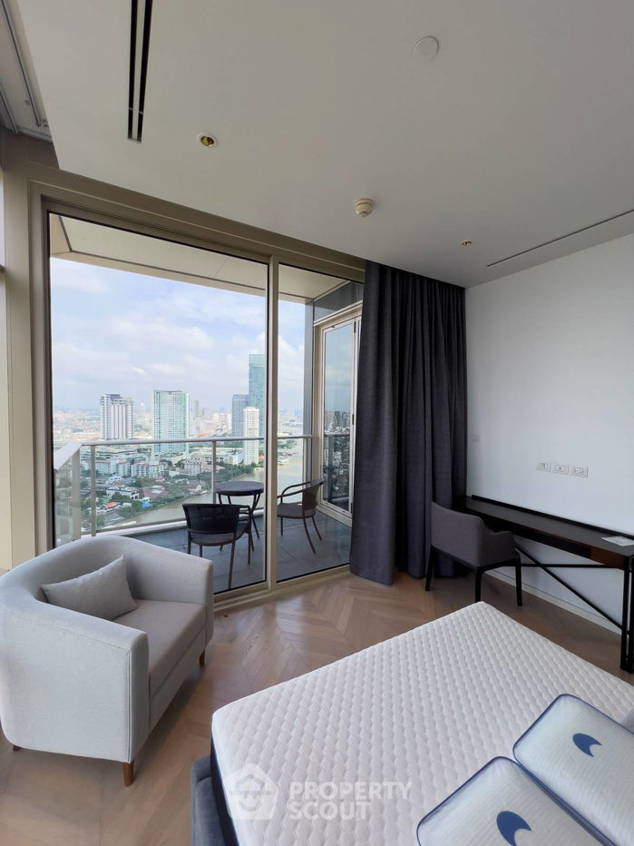 picture 2-BR Condo at Four Seasons Private Residences Bangkok near BTS Saphan Taksin (ID 2031769) - 3/13