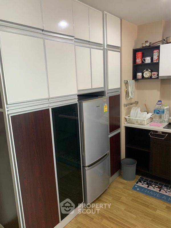 picture 1-BR Condo at Baan Navatara Condominium in Nuan Chan (ID 1036785) - 8/14