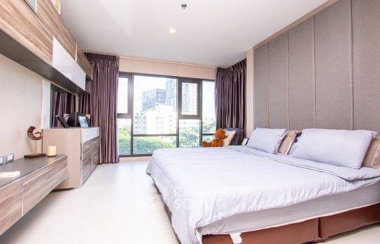 picture 2-BR Condo at Rhythm Sukhumvit 36-38 near BTS Thong Lor (ID 1489251) - 10/10
