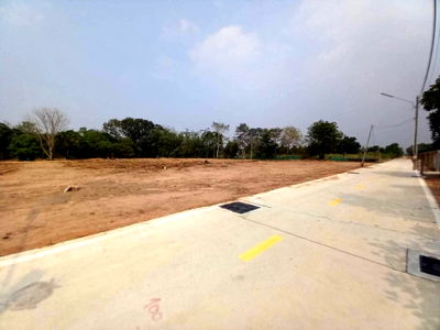 Land for sale : Land that is suitable for House project in Pattaya in Soi Thungklom with a cesses to roads and utilities
