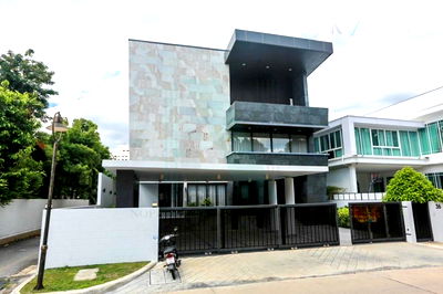 บ้านเดี่ยว เขตบางซื่อ : 📌 ขายบ้านเดี่ยว โครงการ สารินปาร์ค 3 ชั้น 5 ห้องนอน 6 ห้องน้ำ