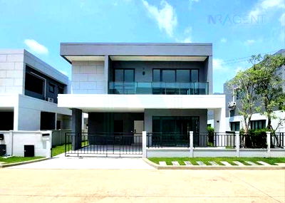 บ้านเดี่ยว สมุทรปราการ : 📌 ขายบ้านเดี่ยว 2 ชั้น โครงการ เซนโทร บางนา 4 ห้องนอน 4 ห้องน้ำ