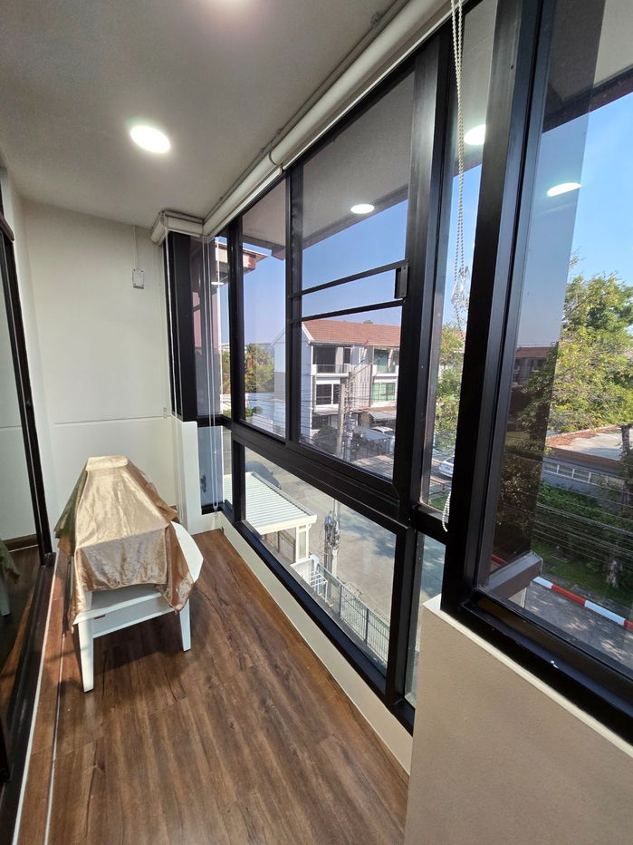 picture ✨ Stylish Townhome by Land & Houses | 3 Beds, 3 Baths, Great Location! ✨ - 18/21