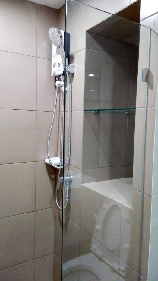 picture Condo for rent at Rich Park triple , 10,000 baht. Fully furnished with appliances. Call 0958195559. - 3/18