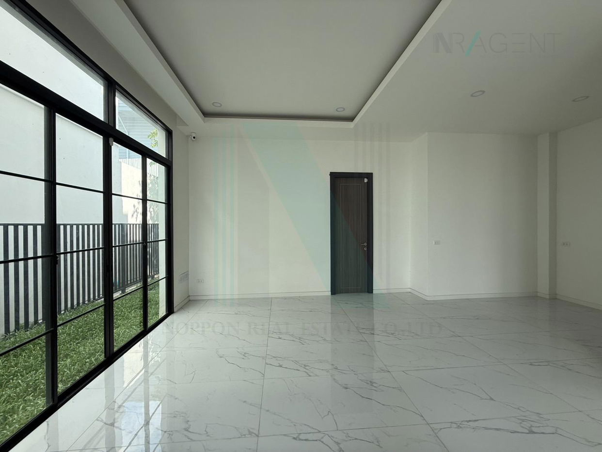 picture 📌 For Rent 3-story House THE MASTER EKKAMAI-SUKHONTHASAWAT 4 bedroom 5 bathroom - 4/8