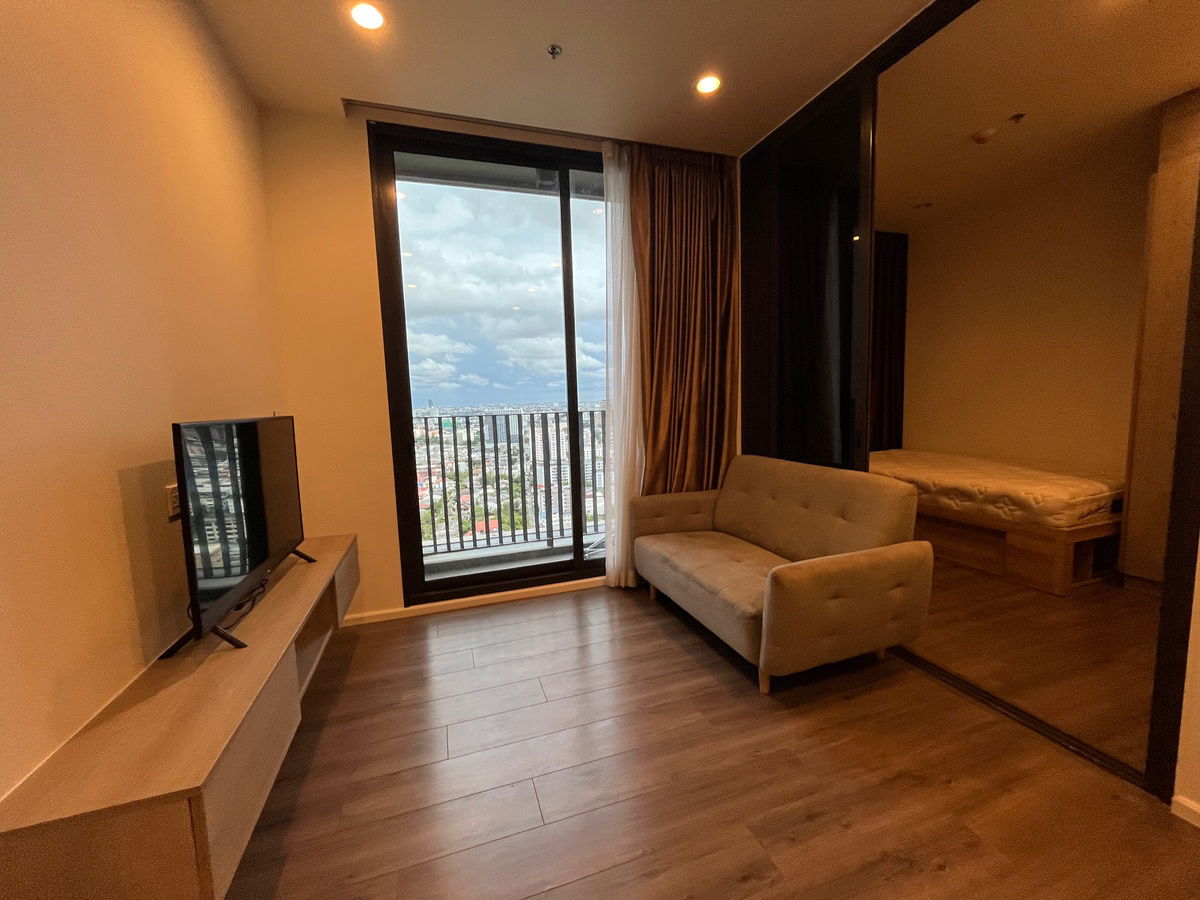รูป For rent : Whizdom Essence Sukhumvit, 2 Bedrooms, 2 Bathrooms, Rent 35,000 Baht / Month, Ready to move as of today. - รูปที่ 10/14