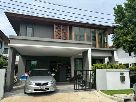 P0221 Modern Detached House for Sale – Burasiri Pattanakarn New Cut Road