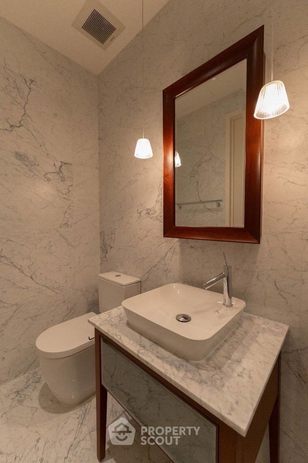 picture 2-BR Condo at Khun By Yoo near BTS Thong Lor (ID 1750437) - 11/12