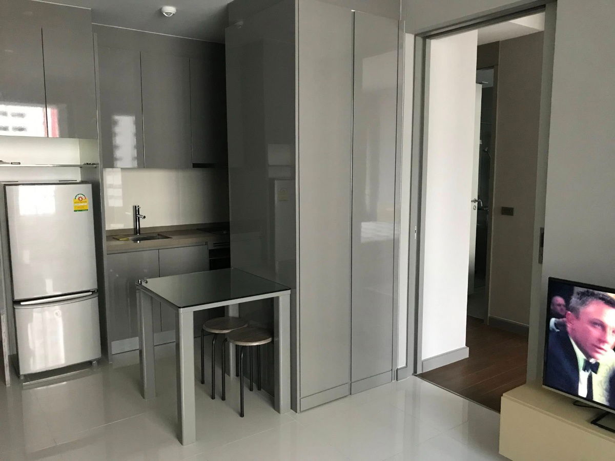 picture Condo for rent M Silom near BTS Chong Nonsi 40,000 baht Property code: RS743 - 5/13