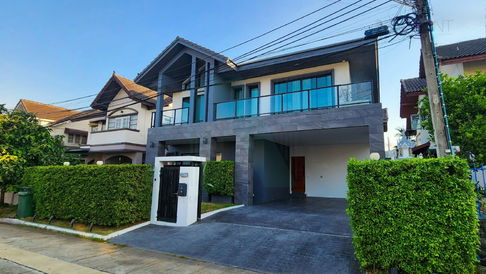 📌 ขายบ้านเดี่ยว โครงการ หมู่บ้านวัฒกาญจน์ 2 ชั้น 4 ห้องนอน 3 ห้องน้ำ