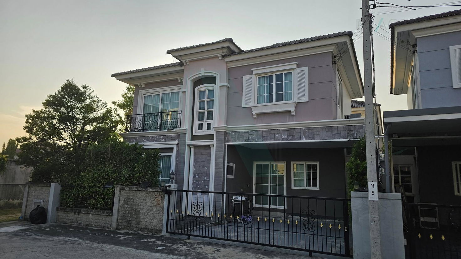 รูป 📌 ขายบ้านแฝด โครงการ โกลเด้น นีโอ สาทร 2 ชั้น 4 ห้องนอน 3 ห้องน้ำ - รูปที่ 1/8