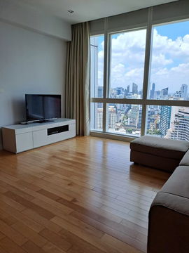 Millennium Residence Asoke area 