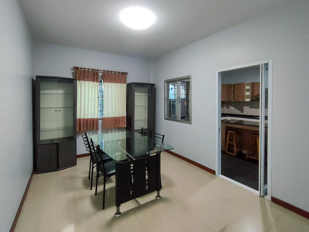 picture Large house for rent near Central Chiang Mai and San Sai - 18/76