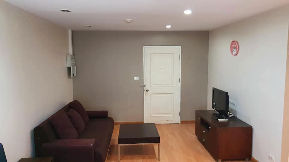picture Condo for rent, The Pulse, Lat Phrao 44, size 33 sqm., rental price 7,000 baht. Interested, call 0894282491, Line ID: jeabmona - 3/15