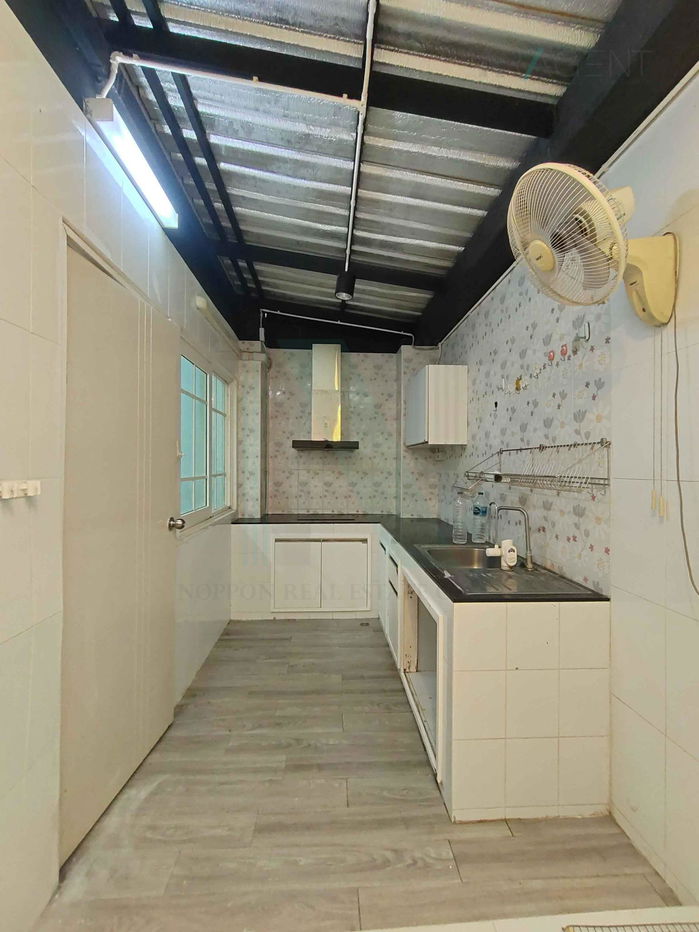 picture 📌 For Sell Town house GOLDEN TOWN WONGSAWANG-RATCHADA 2-story 4 bedroom 3 bathroom - 4/8