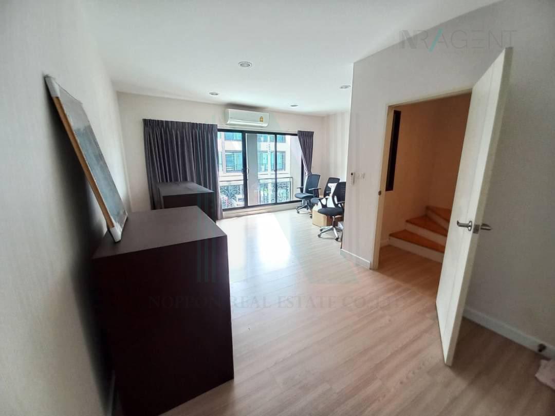 picture 📌 For Sell Town house BAAN KLANG MUANG NAWAMIN 42 3-story 3 bedroom 3 bathroom - 6/8