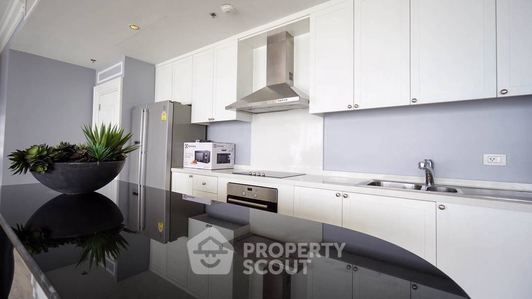 picture 3-BR Condo at The Emporio Place near BTS Phrom Phong (ID 2277879) - 5/19