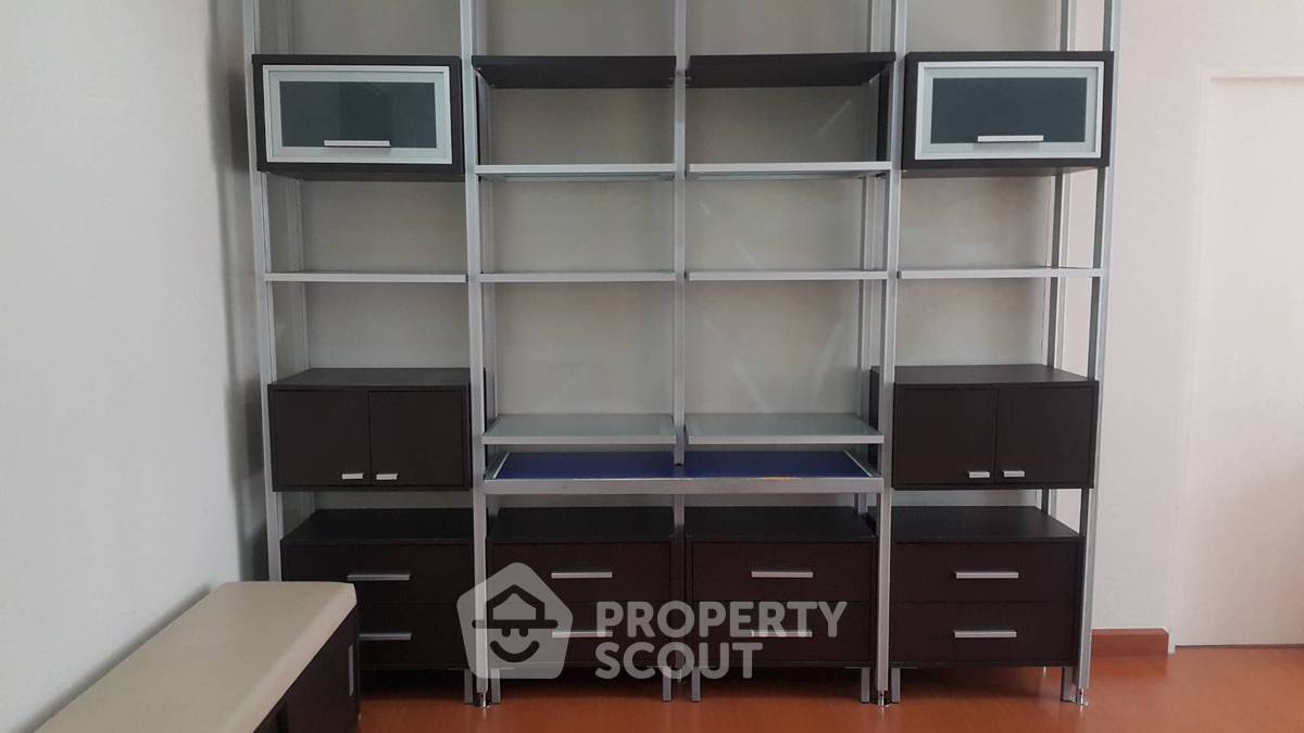 picture 1-BR Condo at Sathorn Plus-By The Garden near MRT Khlong Toei (ID 2278693) - 2/6