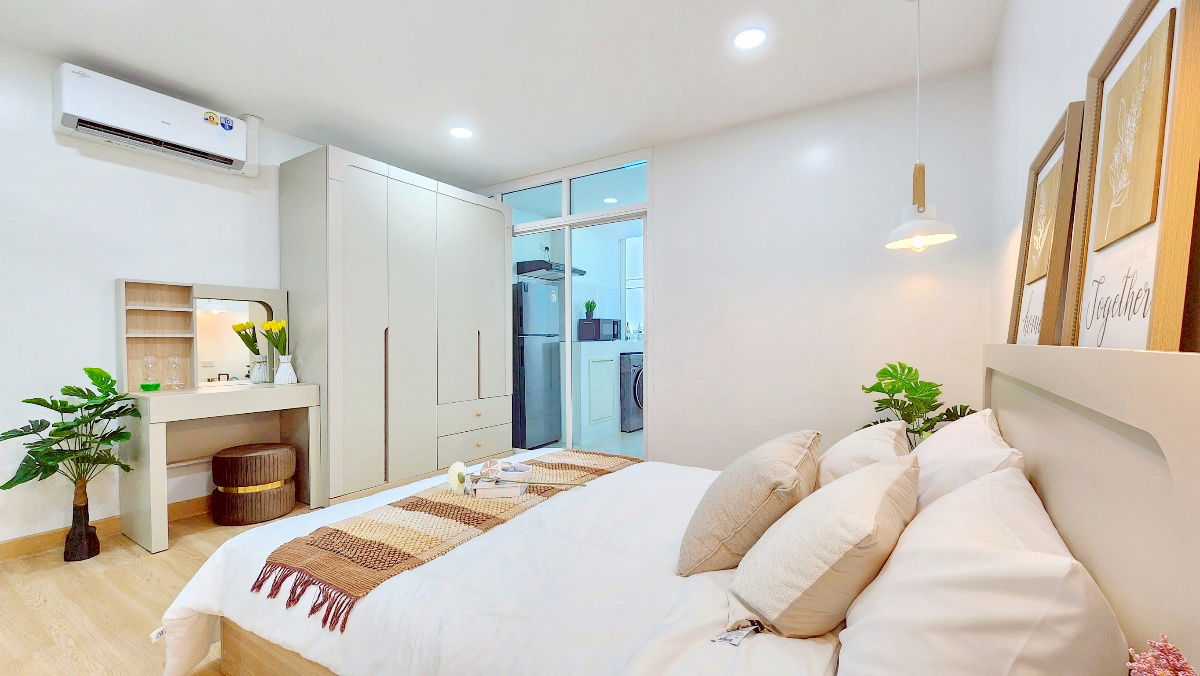รูป FLASH DEAL ลดด่วน! จาก 1.39 ล้าน เหลือเพียง 1.35 ล้าน เท่านั้น คอนโดรีโนเวทใหม่ แต่งครบ วิวสระ ชั้น 5 @SR Complex ใกล้แยกหนองประทีป (รับนายหน้า 3%  ) - รูปที่ 3/18