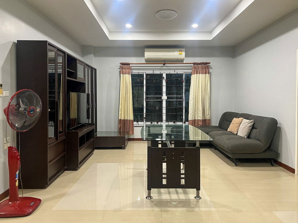 picture Large house for rent near Central Chiang Mai and San Sai - 59/76