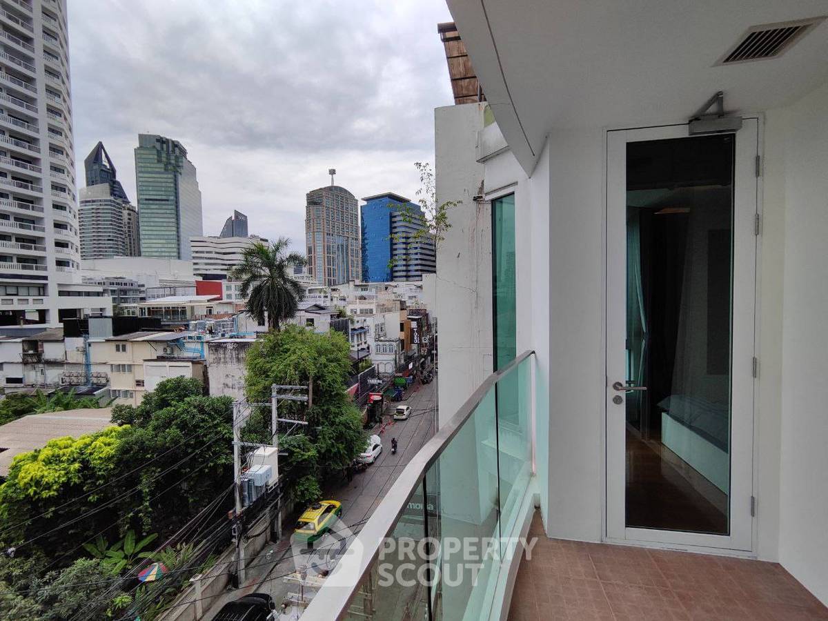 picture 1-BR Condo at Beverly 33 near BTS Phrom Phong (ID 2278004) - 2/8