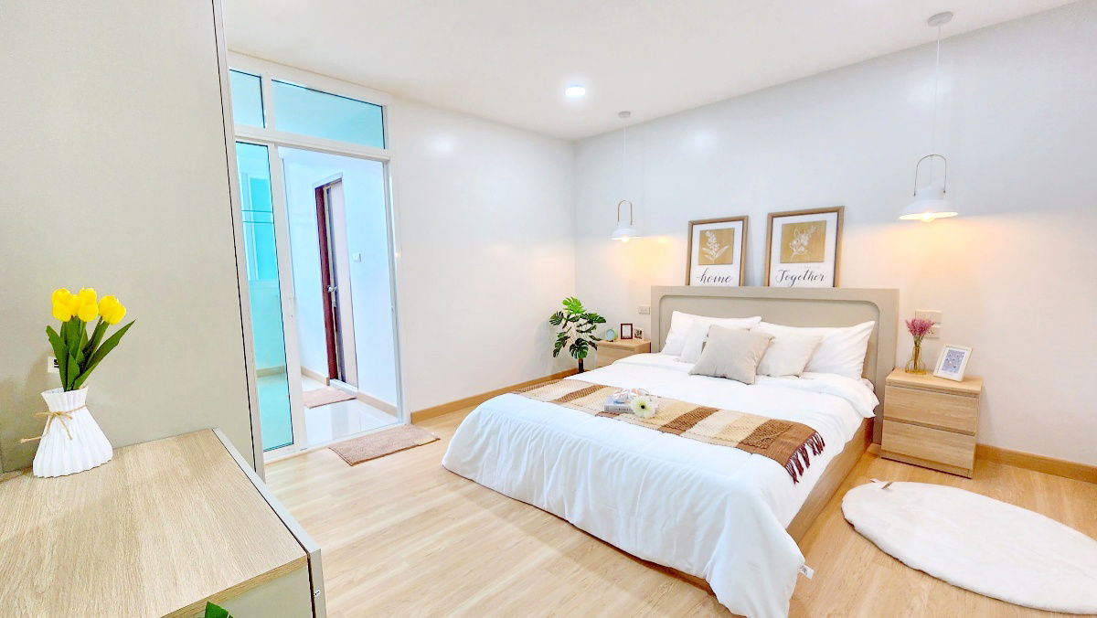รูป FLASH DEAL ลดด่วน! จาก 1.39 ล้าน เหลือเพียง 1.35 ล้าน เท่านั้น คอนโดรีโนเวทใหม่ แต่งครบ วิวสระ ชั้น 5 @SR Complex ใกล้แยกหนองประทีป (รับนายหน้า 3%  ) - รูปที่ 2/18