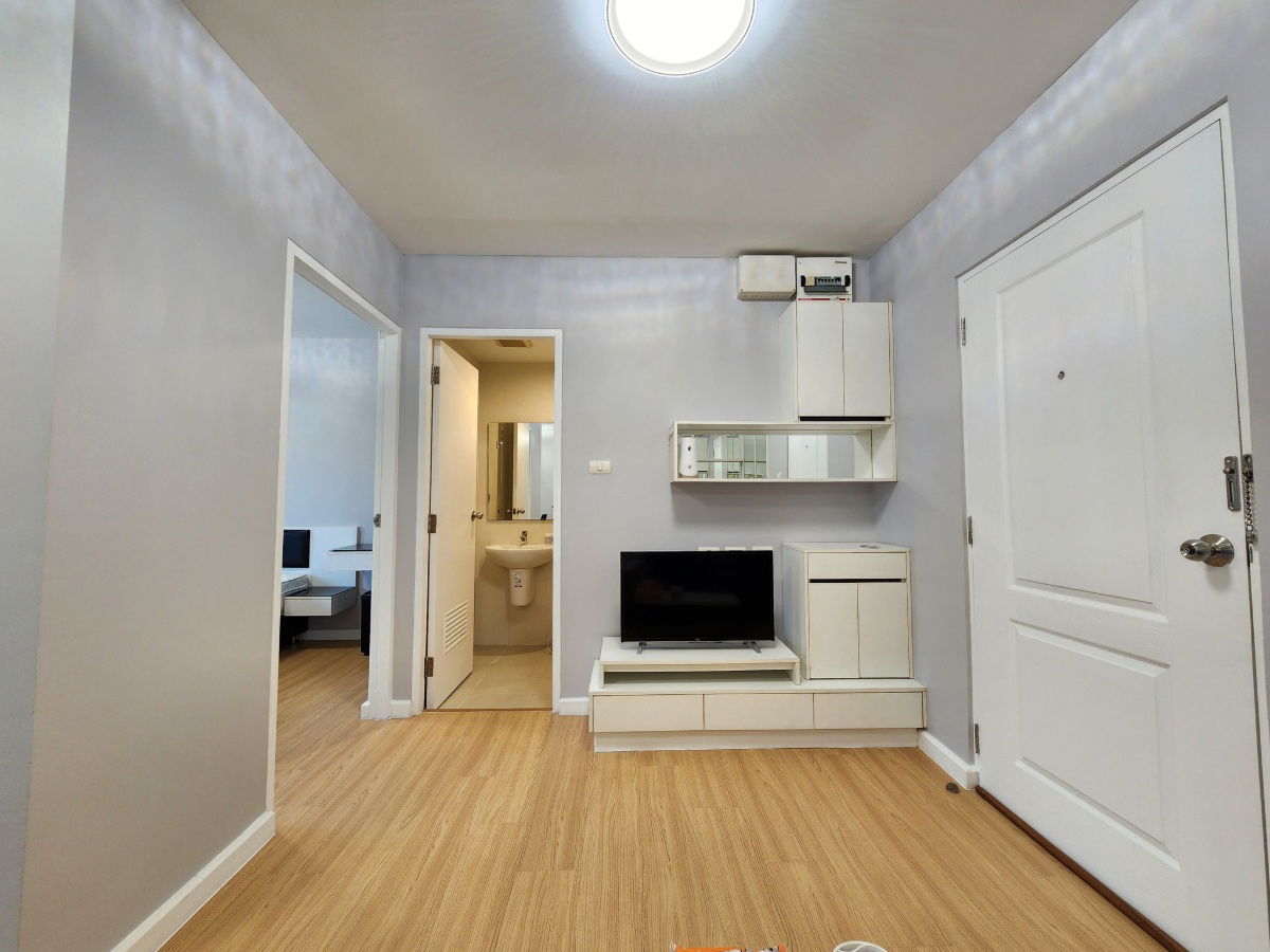 picture (Sell I Condo Sukhumvit 105) Building A6   - 3/10